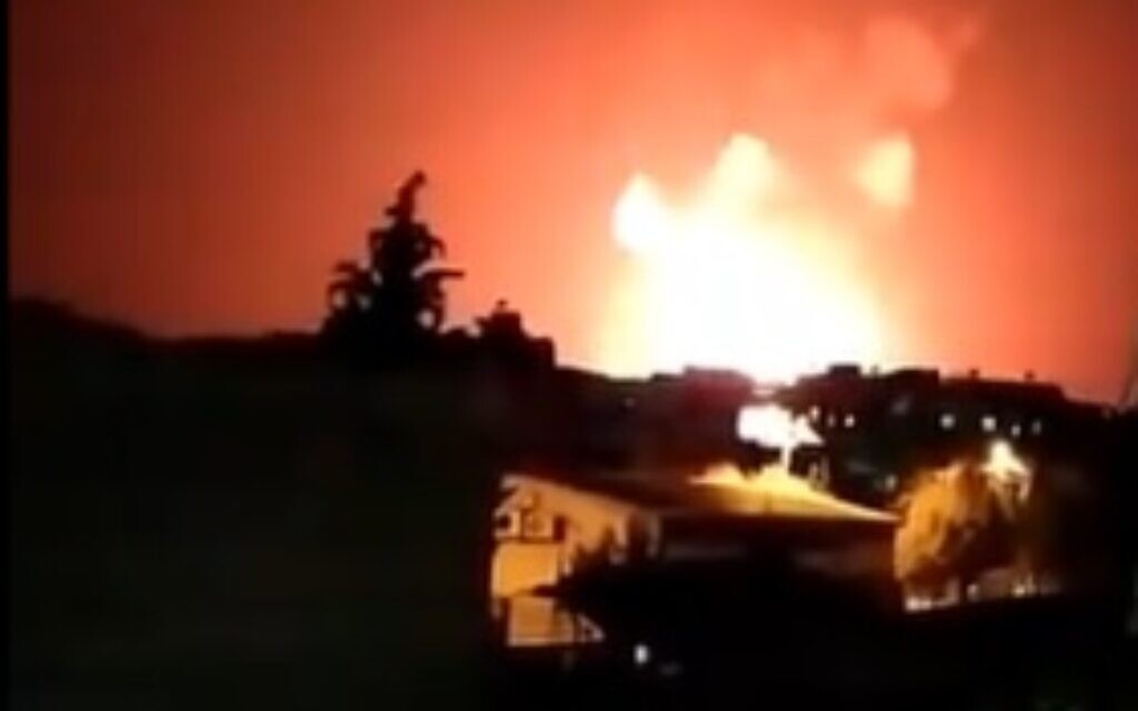 Helicópteros israelenses bombardearam alvos ligados ao Hezbollah no sul da Síria