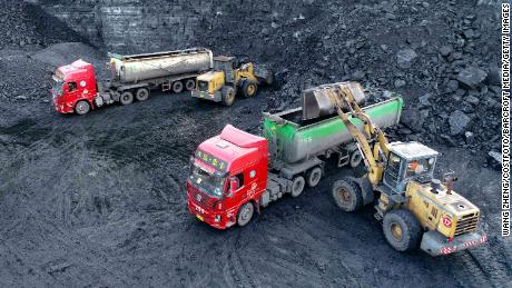 A China pede que as minas produzam & # 39;  tanto carvão quanto possível & # 39;