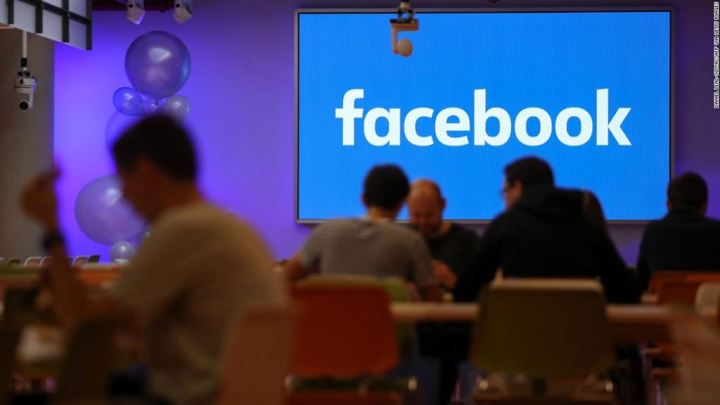 O Facebook multou US $ 70 milhões por não cumprimento "intencional" das regulamentações do Reino Unido