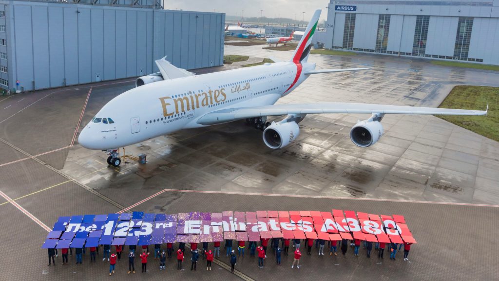 A Airbus acaba de entregar seu último A380 super jumbo طائرة