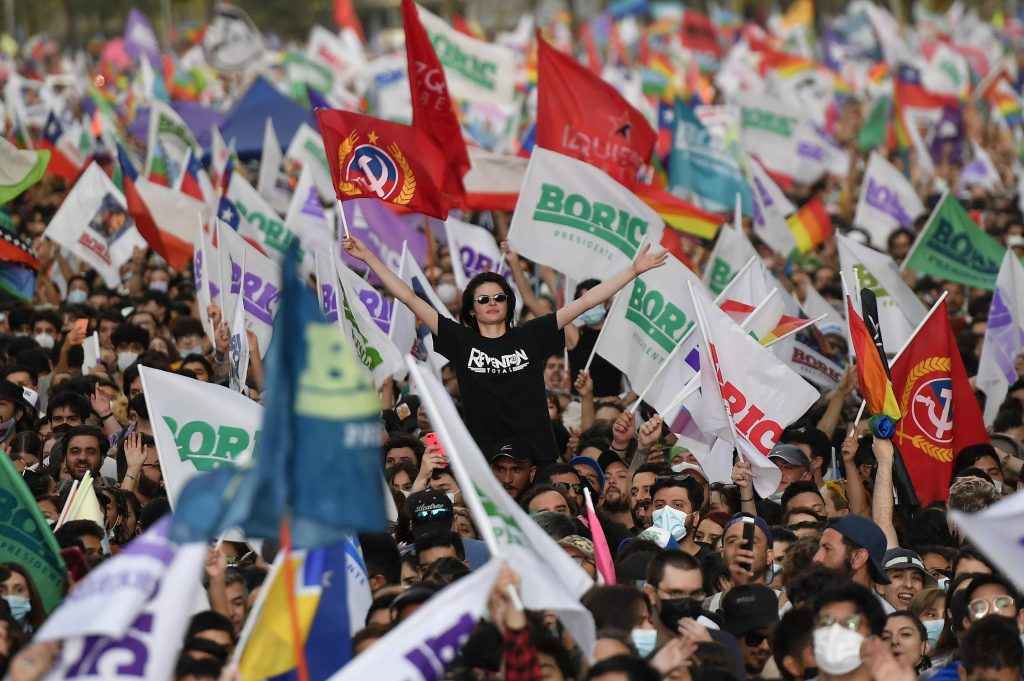 A geração do milênio de esquerda vence as próximas eleições presidenciais no Chile