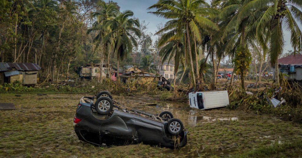 Super Typhoon Ray deixa quilômetros de destroços nas Filipinas