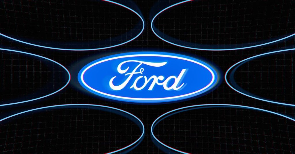 Ford envia e vende veículos incompletos com chips faltando