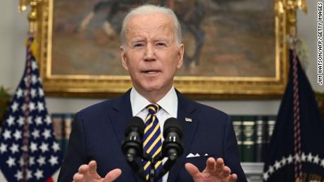Biden anuncia proibição de importações de energia da Rússia