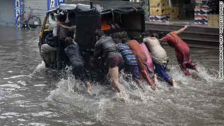 Mudanças nas chuvas de monções na Índia podem ter consequências devastadoras para mais de um bilhão de pessoas