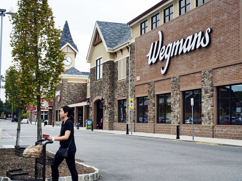 Wegmans planeja abrir sua primeira loja em Long Island, diz mercearia de luxo