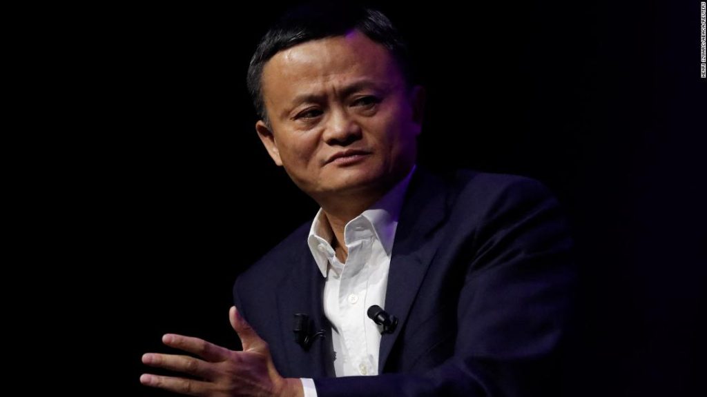 Um chinês chamado "Ma" foi preso.  A notícia acabou com US$ 26 bilhões em ações do Alibaba