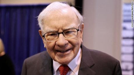 Buffett diz que o sucesso da Berkshire é mais sobre ser são.  de & # 39;  inteligente & # 39;