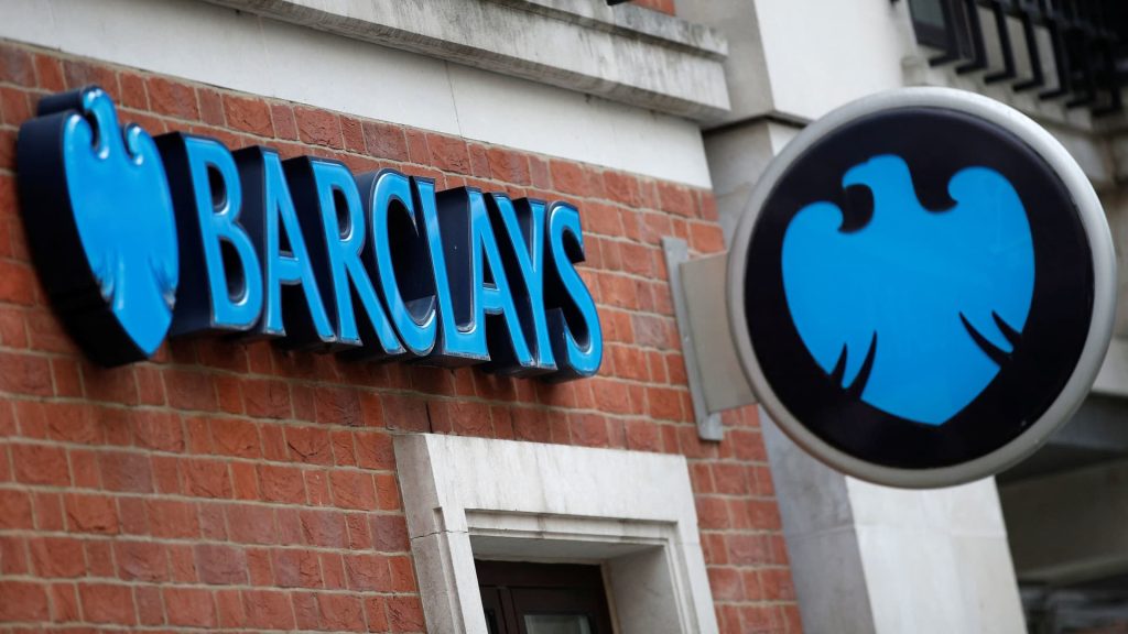Barclays relata queda de lucro após sofrer um erro comercial caro nos Estados Unidos