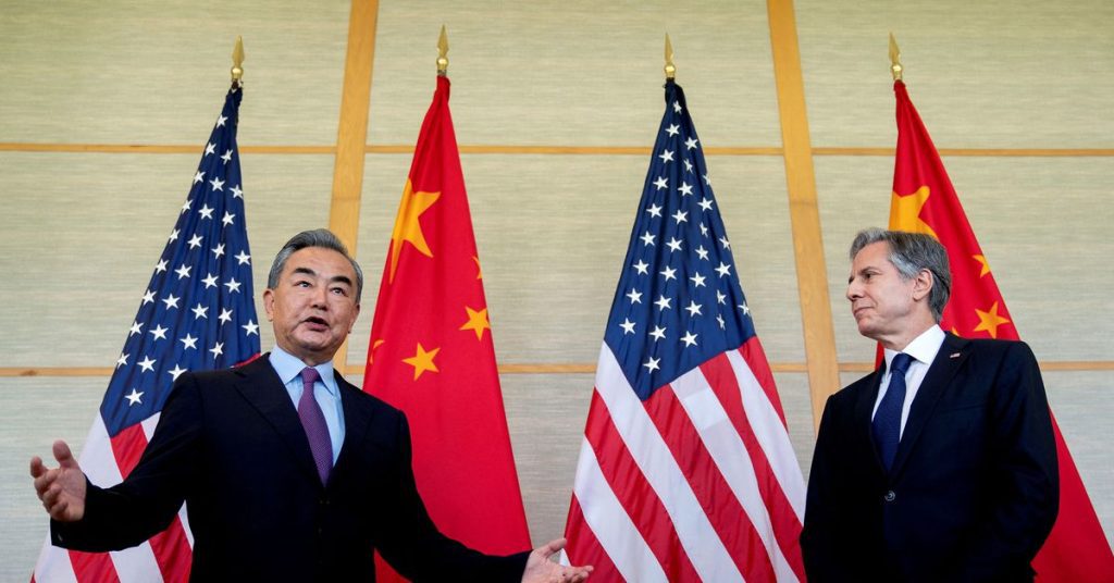 Blinken e Wang Yi da China conversam sobre guerra e comércio na Ucrânia