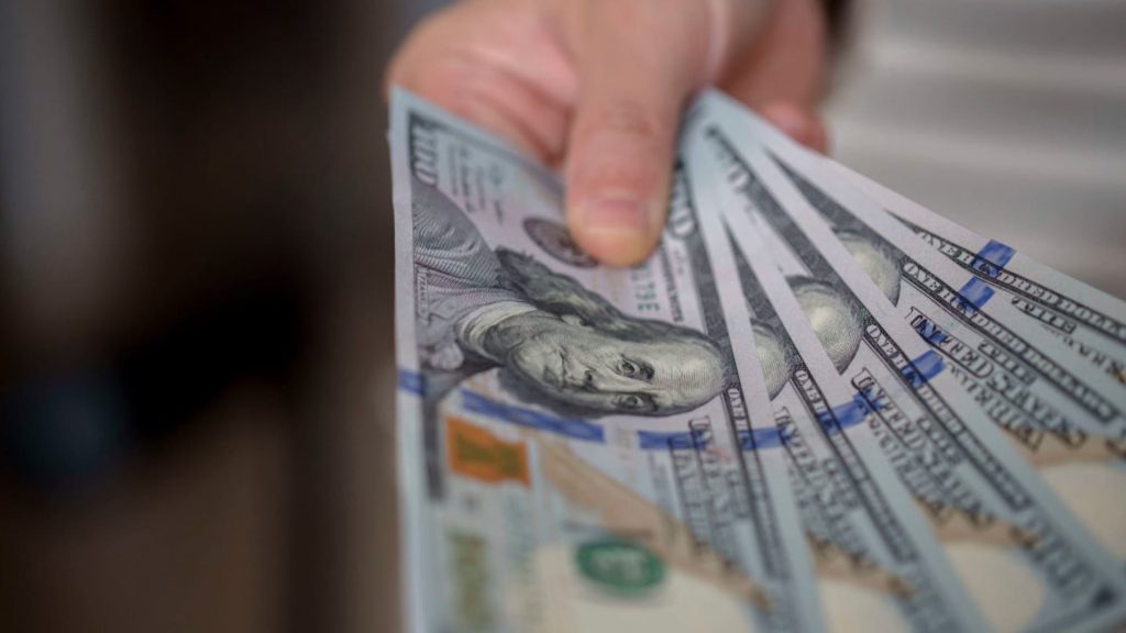 Economista diz que força do dólar é mais preocupante do que inflação na Ásia