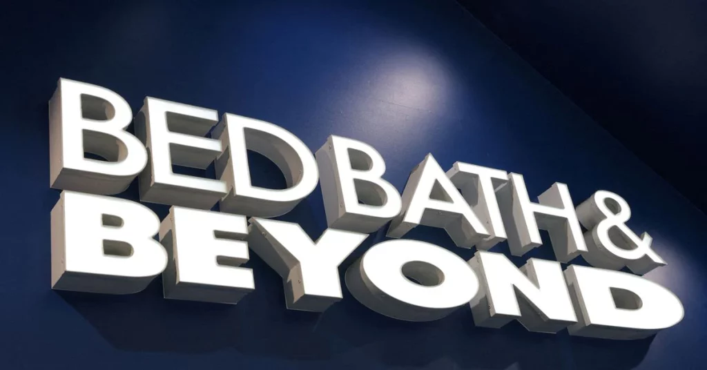 Bed Bath & Beyond para cortar empregos e fechar lojas em um esforço para reverter as perdas