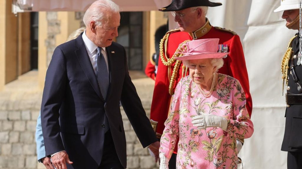 Biden diz que participará do funeral da rainha Elizabeth II