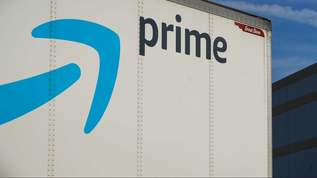 Amazon fecha o armazém de Durham, cancela ou adia mais 3 na Carolina do Norte