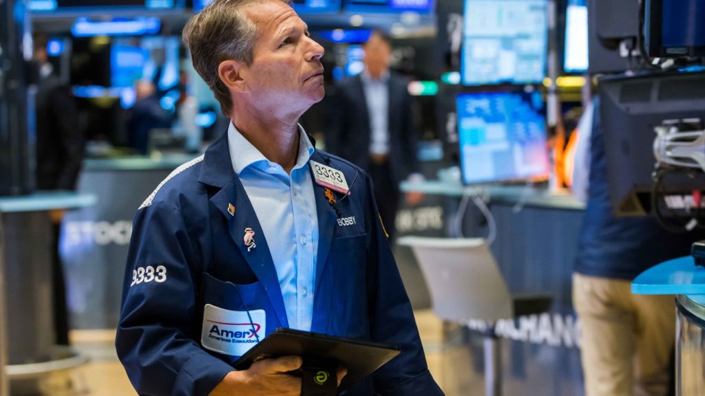 Futuros de ações sobem enquanto Wall Street aguarda relatório de inflação