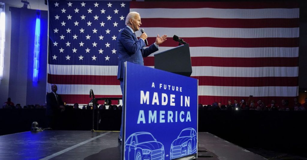 Biden doa US$ 2,8 bilhões para aumentar a produção de metal nos EUA para baterias de carros elétricos