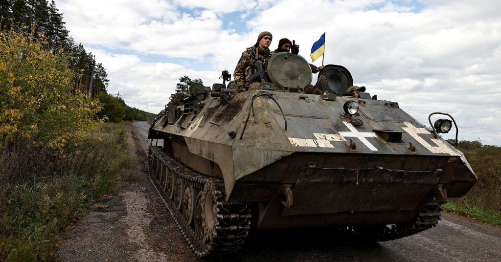 Forças ucranianas rompem as defesas russas no sul e avançam no leste