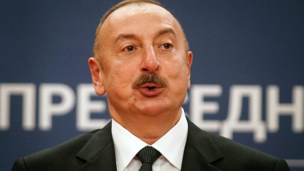 Azerbaijão cancela negociações com a Armênia e recusa participação da França |  notícias de conflito
